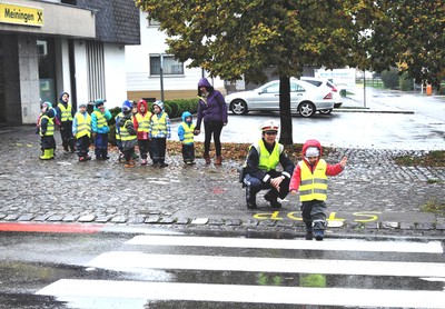 57 Oktober Kindergarten Verkehrserziehung.jpg