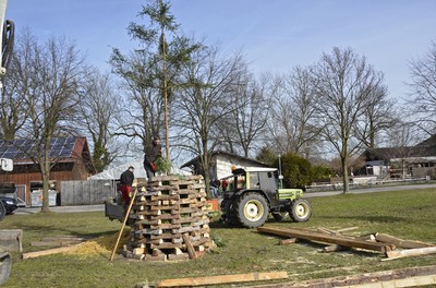 09 Funkenbauen.jpg
