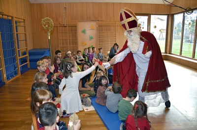 46 Nikolaus im Kindergarten.jpg