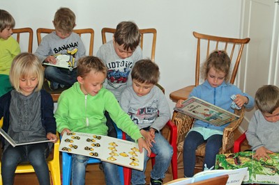 09 Bücherei.jpg