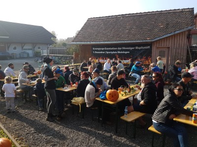 Kürbisschnitzen 2018 (24).jpg