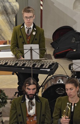 24 Musik_Advent.jpg