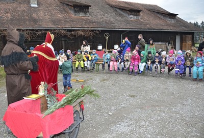 66 Kindergarten Gruppe 1 und 4.jpg