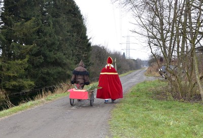 88 Nikolaus Gr 2 und 3.jpg