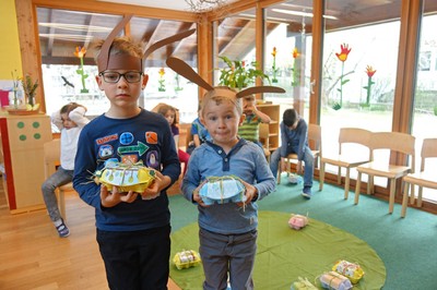 25 Kindergarten_Osterfeier.jpg