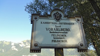 02 Grenzübergang nostalgisch.jpg
