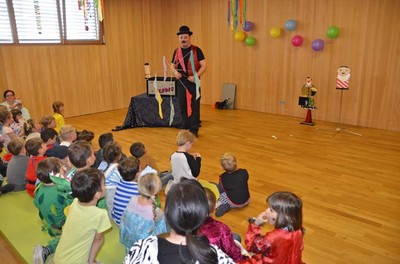 90 Kindergarten_Fasching.jpg