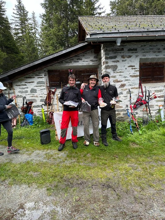 Ewald Mitte, Patrick rechts