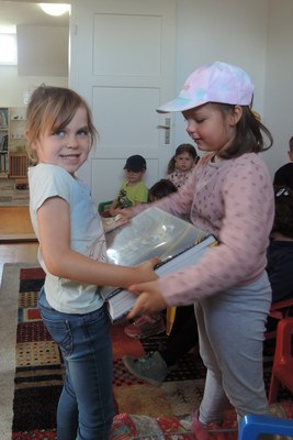 HP_Büchereibesuch_GR3_4.jpg