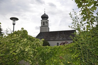 Pfarrkirche_web.jpg