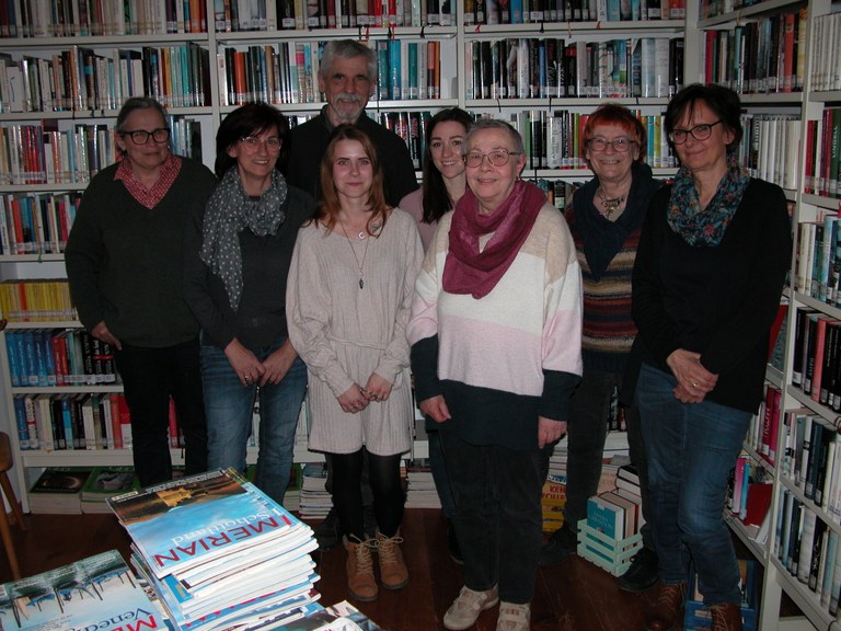 © Bibliothek
