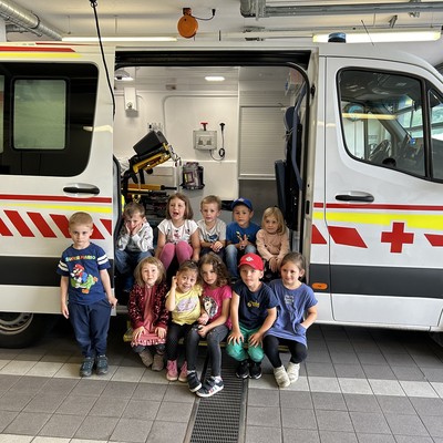 Kindergarten zu Besuch in der Rettungsleitstelle