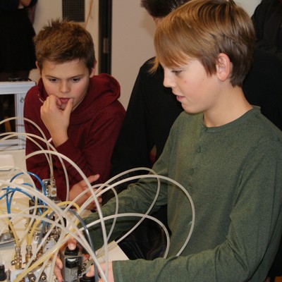 Pneumatik und Elektro -Pneumatik spielerisch verstehen