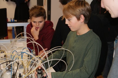Pneumatik und Elektro -Pneumatik spielerisch verstehen