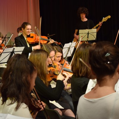 19 Jahreskonzert Orchester3.JPG