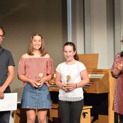 Konzert mit Ehrung5.JPG