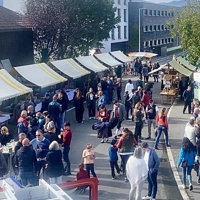Dorffescht mit Dorfmarkt