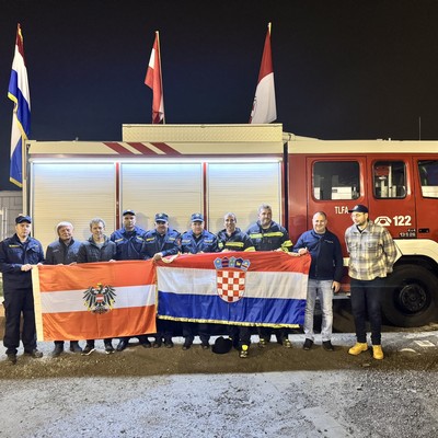 Fahrzeugübergabe an die Feuerwehr Grabrk - Kroatien