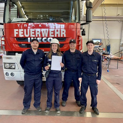 Leonie Sturn erreicht Feuerwehrjugendleistungsabzeichen in Gold