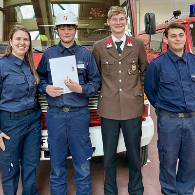 Feuerwehrjugendleistungsabzeichen in Gold