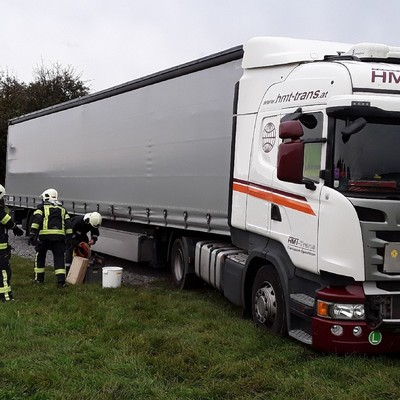 Einsatz 17-2020: t1 Röthis Ratzweg Sportzentrum an der Ratz - LKW eingesunken