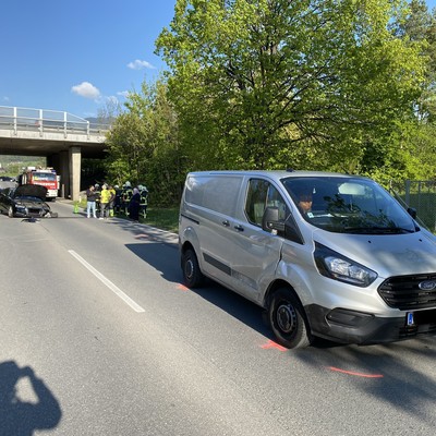 Einsatz 07 - 2022: t2,r1 Röthis Unterführung L63 - Röthner Treietstraße Höhe K-Shake > PKW > PKW 1 Person leicht verletzt