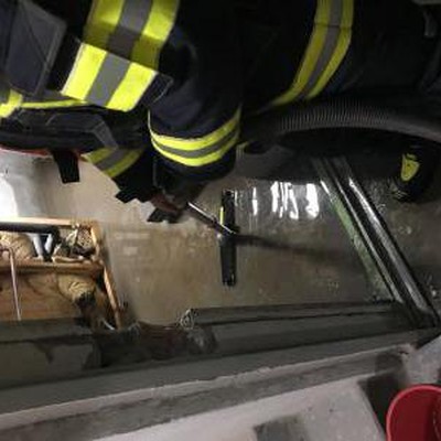 Einsatz 16-2017: f1 röthis schlösslestrasse xx [30 cm wasser im keller]