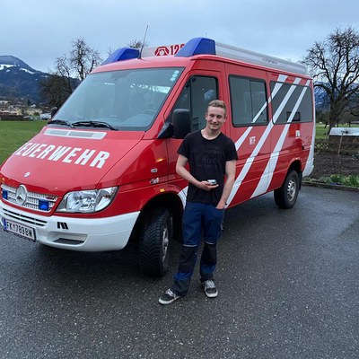 Pagerübergabe Markus Watzenegger (3).jpg
