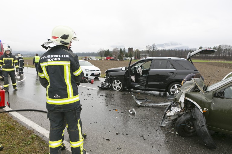 VU Röthis Treietstr.3PKW08.JPG