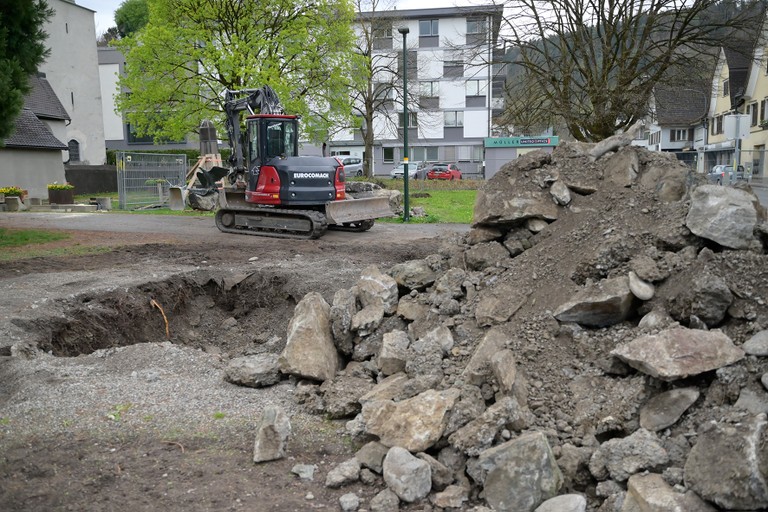 Das Sigmund-Nachbauer-Denkmal wird einige Meter nach Osten versetzt. (© Marktgemeinde Rankweil/Bernd Oswald)