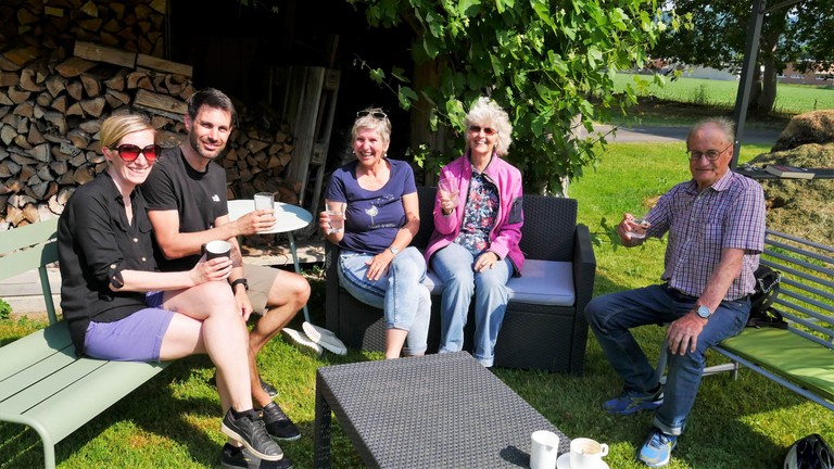 Gemütliches Beisammensein beim Bänkle Hock