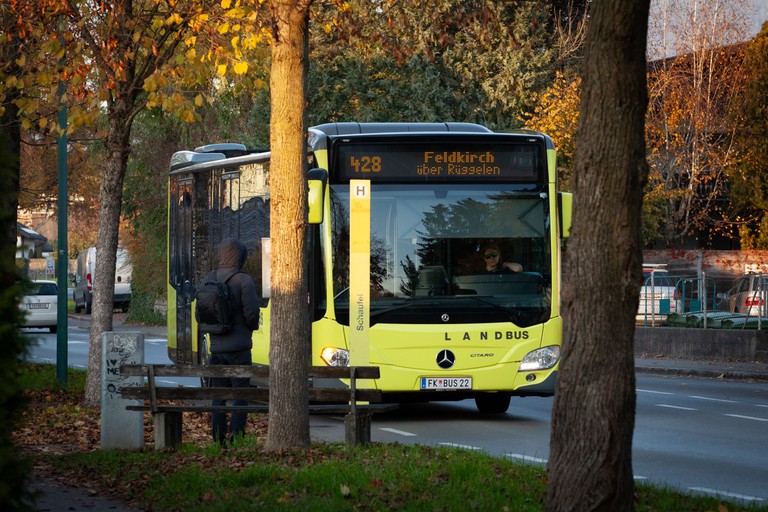 Die Linie 428 fährt neu eine Schleife über die Haltestellen Habsburgerstr./M-Rheinberger-Str./Kirche St. Josef © Landbus Oberes Rheintal
