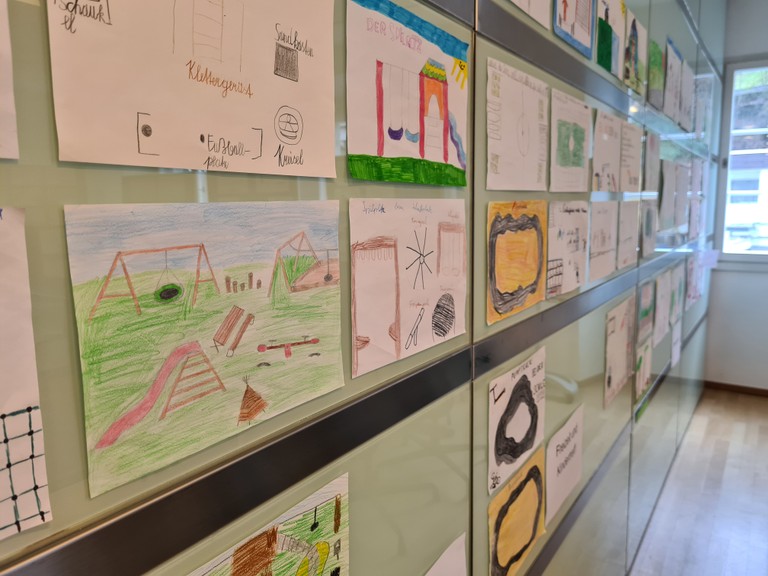 Kinderbilder, die im Rahmen der Kinderkonferenz entstanden sind © Marktgemeinde Rankweil