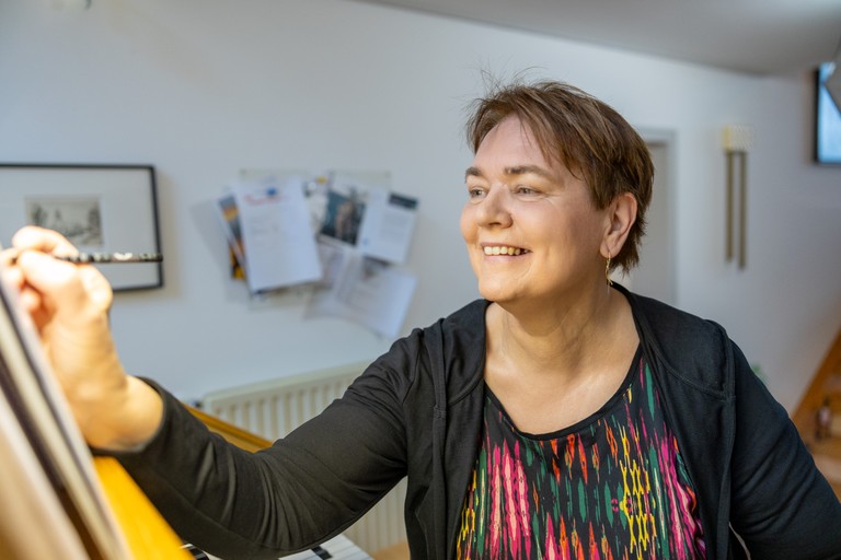 Gerda Poppa ist seit über 40 Jahren hauptamtliche Organistin der Basilika Rankweil © Julian Forte Fotografie