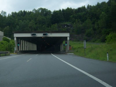 Nächtliche Teilsperre des Ambergtunnels Nächtliche Teilsperre des Ambergtunnels
