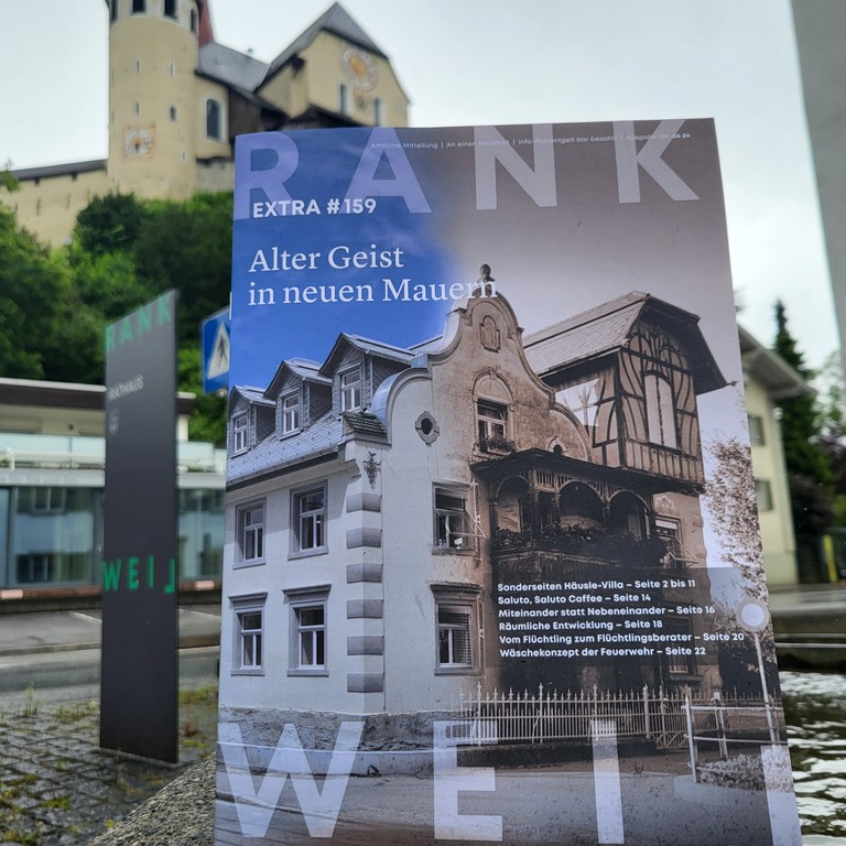 Das neue Rankweil Extra ist  im Rathaus erhältlich  und steht auch als Online-Ausgabe zur Verfügung. © Marktgemeinde Rankweil