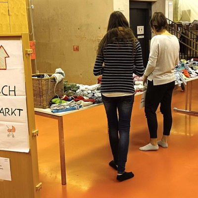 Reges Treiben beim 2. Tausch-Flohmarkt