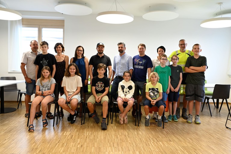 Neun Kinder bekamen in Rankweil Einblicke in den Arbeitsalltag der Erwachsenen.