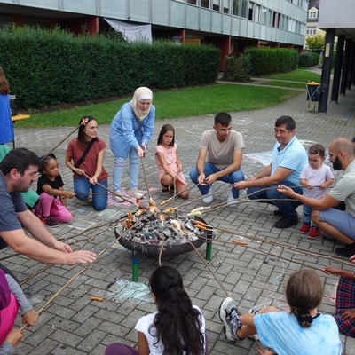 Sommerausklang in der Wohnsiedlung Flözerweg