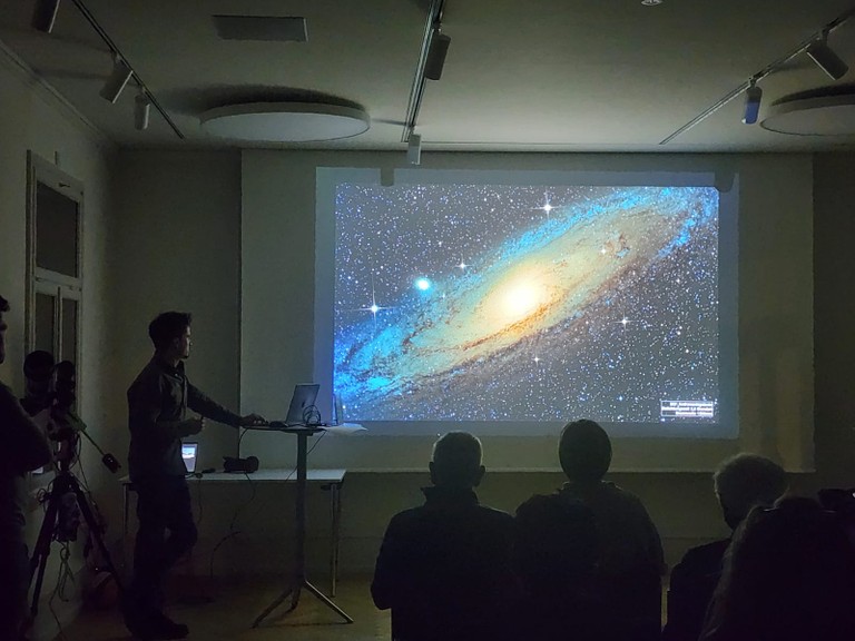 Astrofotografie in der Stickerei © Marktgemeinde Rankweil