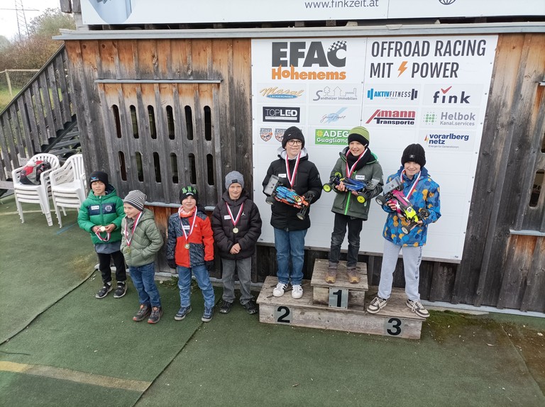 Kinder auf dem Siegertreppchen © Marktgemeinde Rankweil