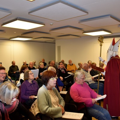 Weihnachtlicher Jahresausklang beim Offenen Singen