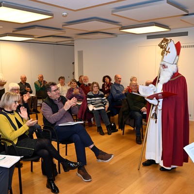 Weihnachtlicher Jahresausklang beim Offenen Singen