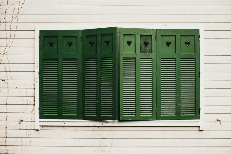 Symbolbild Fensterläden