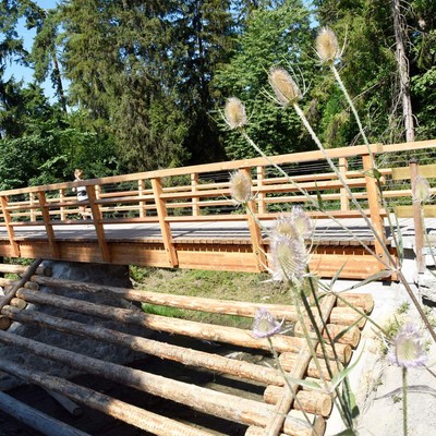Sanierung des Muntliger Stegs wird gefeiert