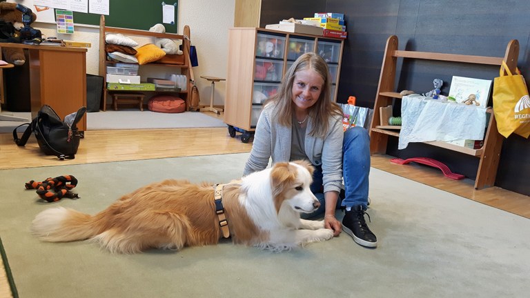 Hundetrainerin Brigitte Moosbrugger mit Samweis © Marktgemeinde Rankweil