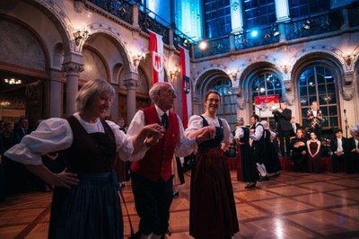 2022-05-16_VorarlbergerballWien_MARTINMORSCHER-00486.jpg