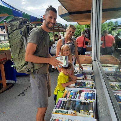 Bücherflohmarkt