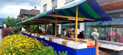 Bücherflohmarkt (7).jpg
