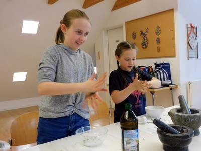 Naturkosmetik selbst herstellen © Ilse Anders (10).jpg